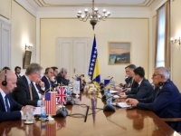 SORECA NAKON VAŽNOG SASTANKA: 'Ostajemo spremni podržati dijalog usmjeren na pronalaženje puta naprijed'