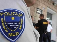 DOBRO POGLEDAJTE: Mostarska policija traži od građana informacije o osobi sa slike (FOTO)