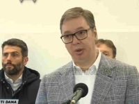 URNEBESNO: Vučić najavio da će Srbija ubrzo proizvoditi humanoidne robote, Šapićeva reakcija sve govori (VIDEO)
