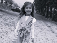 'DOŠLO JE DO KRVARENJA U PLUĆIMA!': Majka djevojčice (4) koja je umrla nakon operacije krajnika otkrila POTRESNE DETALJE