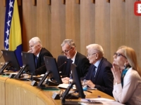BURNO U SARAJEVU: Sjednica Predstavničkog doma Parlamentarne skupštine Bosne i Hercegovine, na dnevnom redu i razrješenje s dužnosti...