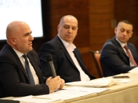 PORUKA ZVANIČNOM SARAJEVU: Bošnjaci iz regiona traže snažniju institucionalnu vezu s maticom