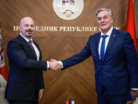 PRODUKTIVAN SASTANAK: Ginkel čestitao Siniši Karanu na izbornoj pobjedi