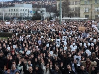 'SB' NA LICU MJESTA: Mirni protesti u Sarajevu, građani traže odgovornost nadležnih - 'Istrajnost u ovom je najbitnija'