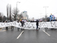 'SB' NA LICU MJESTA: Peti dan protesta nakon nesreće u Sarajevu, građani se okupljaju... (FOTO, VIDEO)