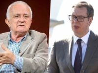 IZMEĐU BATINE I IZBORA: Dušan Janjić navodi da rejting vlasti pada, i da su pred Vučićem dvije opcije