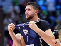 JUSUF NURKIĆ NIKAD OŠTRIJI: 'Izaberite zastavu koju god želite, samo nam dajte...'