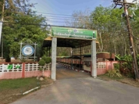 NOVA PUCNJAVA U ŠKOLI: Napadač ranio direktora, drži taoce