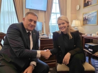 SADA JE SVE JASNO: Dodik se u Bijeloj kući sastao sa Karoline Leavitt, prvom saradnicom Donalda Trumpa