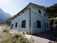 TAJNI JUGOSLOVENSKI PROJEKAT: Ova naizgled obična kuća duboko u stijenama planine čuva najstrože čuvanu Titovu tajnu (FOTO + VIDEO)