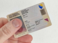 PUTOVANJA SA BH. LIČNOM KARTOM PO REGIONU: Nemojte da vas zavara to što vam se dokument ne pečati, kontrole se provode...
