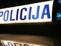 MONSTRUOZNO PONAVLJANJE ZLOČINA: Stariji muškarac priveden zbog spolnog zlostavljanja maloljetne unuke, zbog toga je već osuđen na četiri i po godine zatvora