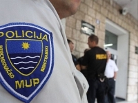 POLICIJSKA AKCIJA U HERCEGOVINI: Pretresi i hapšenje, pogledajte šta je policija pronašla na licu mjesta...