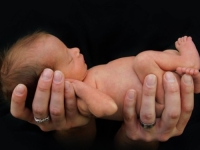 VELIKI USPJEH STRUČNJAKA: Rođena prva beba iz materice presađene od preminule donorke