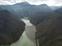 EKOLOŠKA KATASTROFA U BiH: Drina zatrpana smećem -  'Ogromne količine dolaze i iz Srbije i Crne Gore'