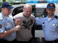 PAO 'UBICA KOJI PLAČE': Otkriven identitet kriminalca koji je pucao na Sarajevsku policiju