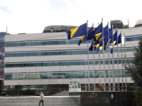 HIT NA INTERNETU: HDZ-ovac došao u državni parlament, pa popunio zahtjev za posao...