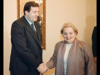 TENKOVI SFOR-a PRVI, A DODIK IZA NJIH: Bodiroga objavio snimak koji je zapalio društvene mreže