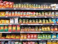 PROGLAŠENA JE UBEDLJIVO NAJGORA HRANA NA SVETU: U BiH je jedemo od detinjstva, a posledice se javljaju ranije nego što biste pomislili