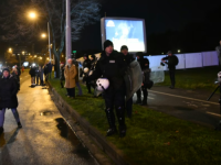OPSADNO STANJE U SRBIJI, POČELI PROTESTI ŠIROM ZEMLJE: Studenti i građani blokirali gradove nakon brutalnog nasilja u Novom Sadu