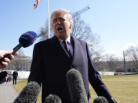 ŠOK IZ BIJELE KUĆE: Trump našao novu metu: 'Možda ćemo ih prijateljski preuzeti'