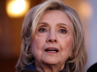 PROCURILA FOTOGRAFIJA IZAZVALA HAOS NA SASLUŠANJU HILLARY CLINTON O EPSTEINU: Sjednica prekinuta usred ispitivanja