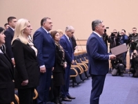 NIJE MOGLO PROĆI BEZ ZAHVALE DODIKU: Siniša Karan položio zakletvu u NSRS-u, obećao nastavak tamo gdje mu je šef stao