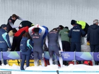 UŽAS NA OLIMPIJADI: Prevrnuo se austrijski bob četverosjed, uslijedila prava drama... (VIDEO)