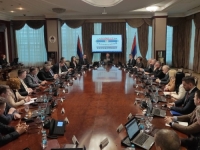 VJEROVALI ILI NE: Vlada Republike Srpske trebalo bi da na današnjoj sjednici razmatra informaciju o namjeri...