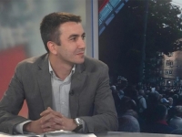 BEOGRADSKI PROFESOR NAJAVLJUJE NOVU IZBORNU DRAMU: Očekuje pritiske na birače i dolazak Vučićevih batinaša...