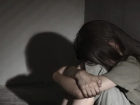 DOBIO MIZERNU KAZNU: Očuh godinama seksualno zlostavljao kćerke svoje supruge