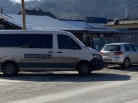 DOK DODIK POKUŠAVA POKRASTI IZBORE: SNSD prijavio ekipu BN TV u Bratuncu, stigla Žandarmerija