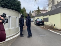 ČIJA JE ONO ZVIJEZDA?: Policija u rijetkim prilikama uhvati nekoga, inicijali čuvaju ugled lojalistima'