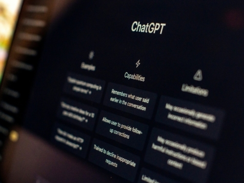 NEOČEKIVANI PAD: ChatGPT nedostupan, panika na mreži