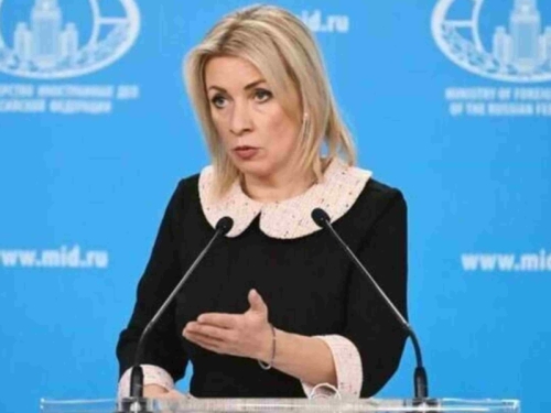 ZAHAROVA ODBACUJE OPTUŽBE: 'Tvrdnje o trovanju Navalnog su informativni spin Zapada!'