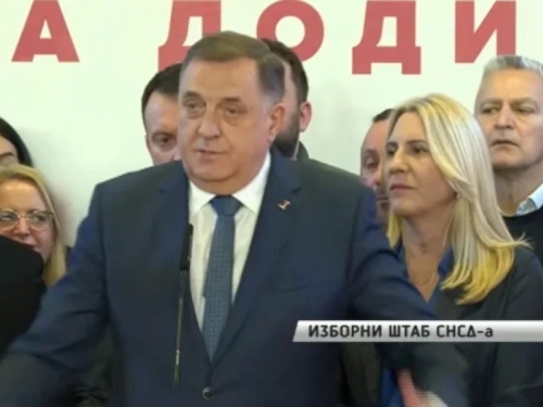 DODIK PROGLASIO POBJEDU PA UPUTIO SKANDALOZNU PORUKU BOŠNJACIMA: 'Požalit će balije u Sarajevu za mnom kada vide šta će Karan uraditi'