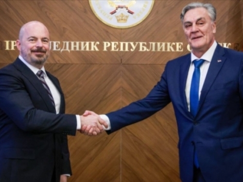 WASHINGTON POVLAČI CRVENU LINIJU U BANJOJ LUCI: Saradnja može, secesija RS-a iz BiH ne