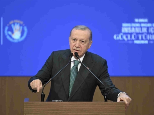 ERDOGAN POZVAO NA ZBIJANJE REDOVA: 'Islamski svijet mora hitno djelovati!'