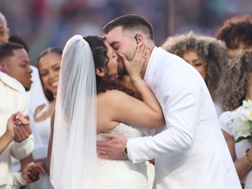 VJENČANJE NA SUPERBOWL-u: Evo šta se krije iza genijalnog poteza