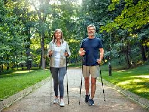 NOVO ISTRAŽIVANJE OTKRILO: Evo zašto je duža šetnja bolja za vaše srce...