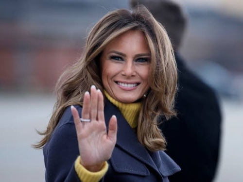 SREBROM PROTIV PRAVILA: Melania Trump ignorisala večernji dress code, pljušte komentari (FOTO)