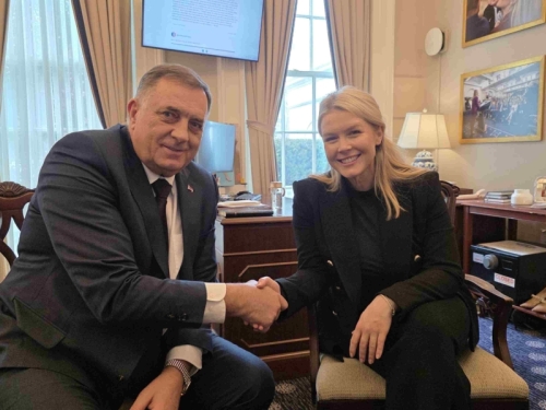 SADA JE SVE JASNO: Dodik se u Bijeloj kući sastao sa Karoline Leavitt, prvom saradnicom Donalda Trumpa (FOTO)