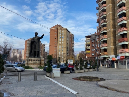 KURTI ZADAJE NOVI UDARAC VUČIĆU I SRBIMA: Ko nema dokumente Republike Kosovo, smatra se strancem'