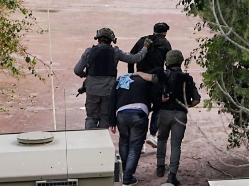 ISMIJAVALI SE I UKRALI SEHUR: Izraelske snage u racijama širom okupirane Zapadne obale