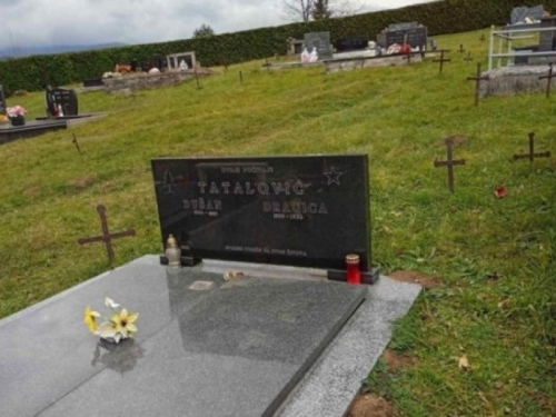 ODVEZLI IH NA OTPAD: Komunalna služba Vrbovskog u Hrvatskoj uklonila je željezne krstove iz više starih pravoslavnih grobnica