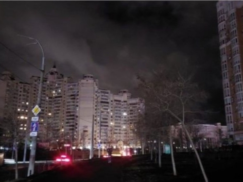 HAOS U UKRAJINI: Kijev ostao u potpunom mraku nakon ruskog napada