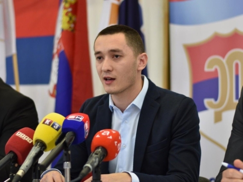 STEFAN GAVRIĆ RAZOTKRIO PLAN SNSD-a: 'Dobojska vlast đake šalje u mrtvačnicu, a kulturu na psihijatriju'