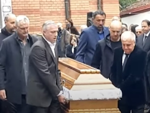 NOSIO JE KOVČEG NA SAHRANI: ''Rekao mi je da je razbijanje Jugoslavije jedan od najvećih zločina'