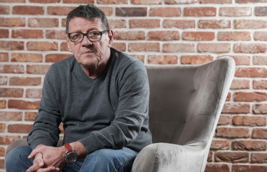 KOLUMNA SVETISLAVA BASARE: 'U svijesti prosječnog 'dobrog Srbina' duboko je usađeno uvjerenje da je biti Srbin nešto toliko izuzetno da izaziva mržnju svih koji nisu Srbi'