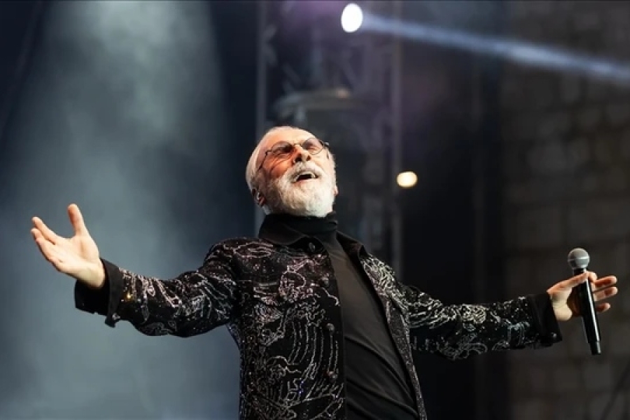 DINO MERLIN ZAKAZAO JOŠ JEDAN KONCERT NA KOŠEVU: Ogromno interesovanje za bh. muzičkog čarobnjaka